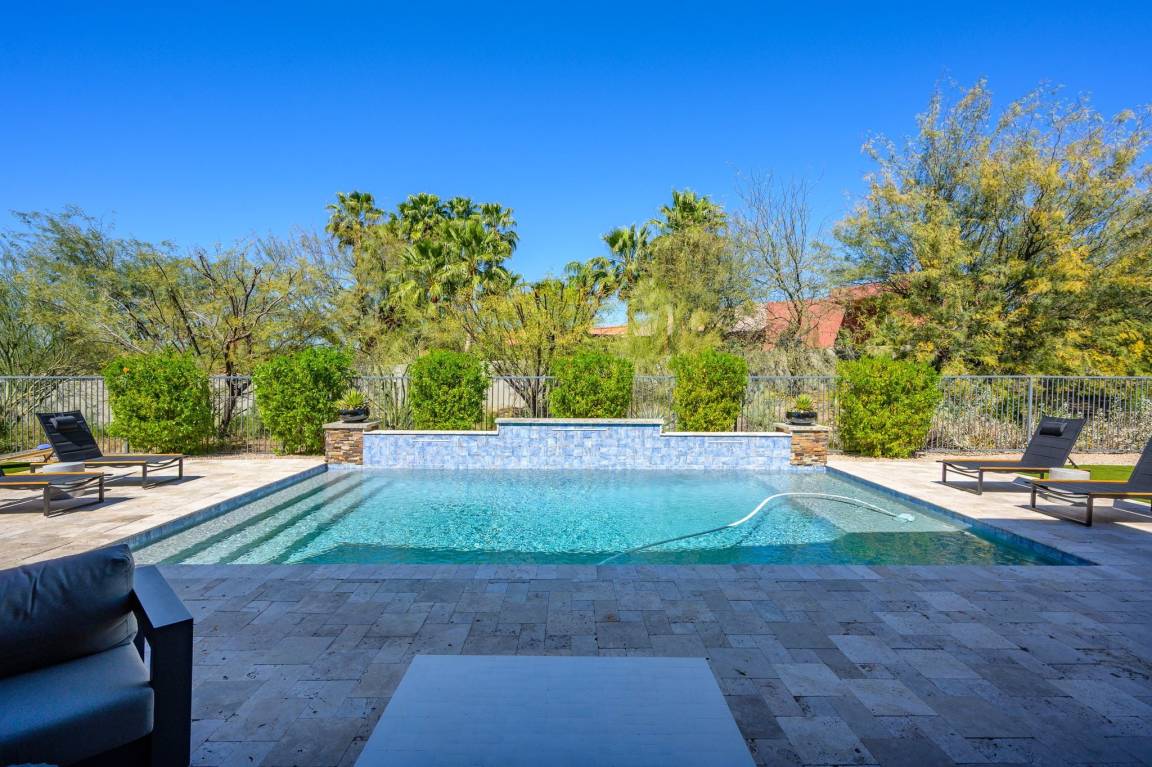429 M² House ∙ 4 Bedrooms ∙ 10 Guests - Cave Creek, AZ