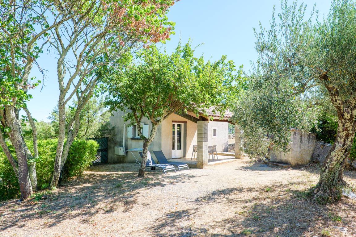 45 M² Huis ∙ 2 Slaapkamers ∙ 4 Gasten - Joyeuse