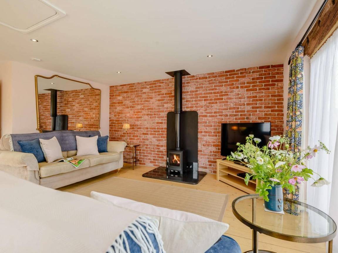 Cottage ∙ 2 Bedrooms ∙ 4 Guests - Dymchurch