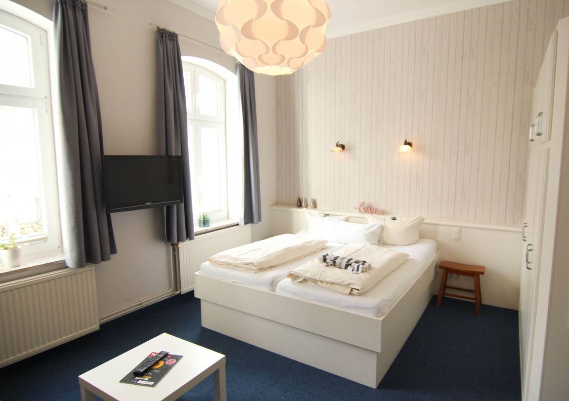 27 m&sup2; Privatzimmer 1 Schlafzimmer 2 G&auml;ste