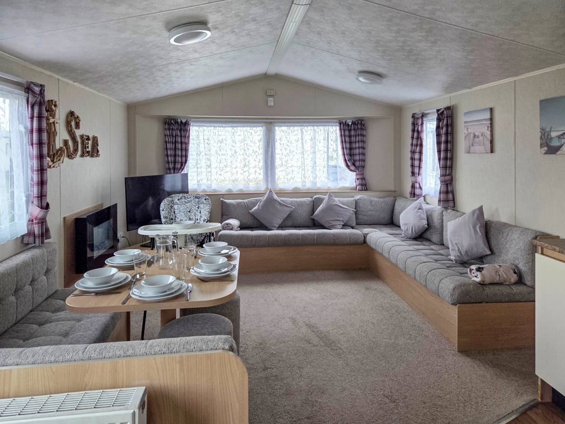 Cottage ∙ 2 Bedrooms ∙ 6 Guests - Morecambe