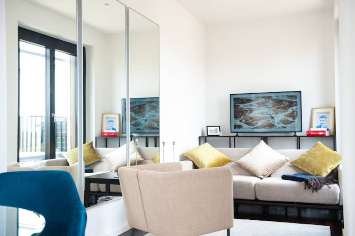 75 M² Apartamento ∙ 1 Habitación ∙ 2 Huéspedes - Berlín