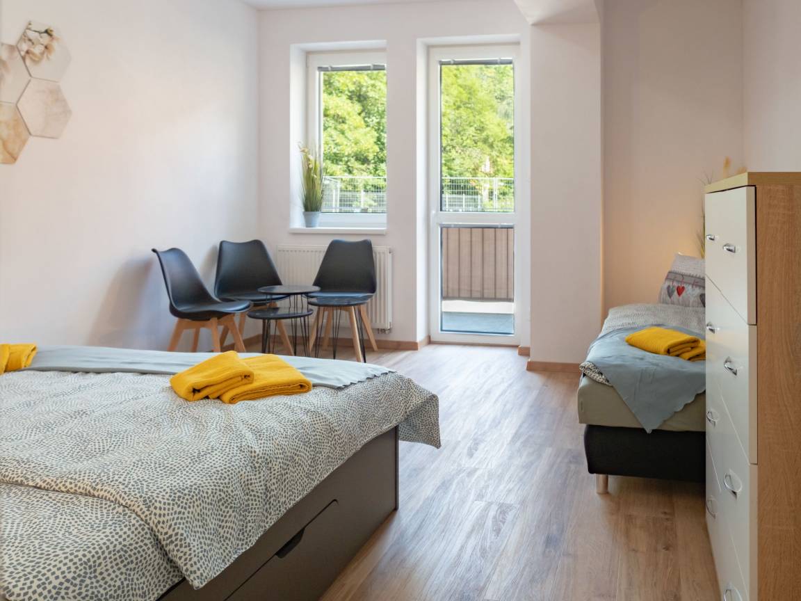 54 M² Ferienwohnung ∙ 1 Schlafzimmer ∙ 5 Gäste - Oberwiesenthal