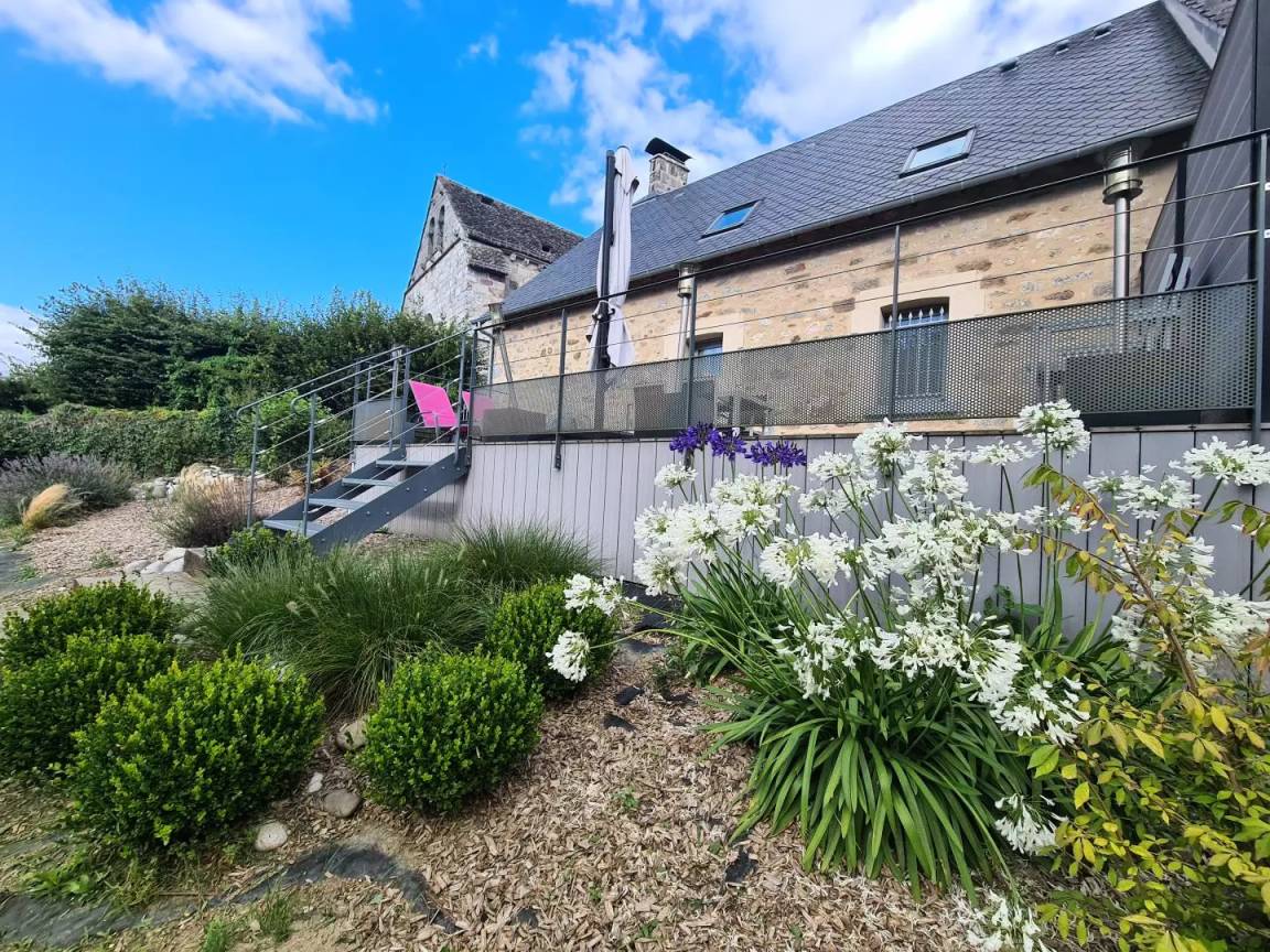 91 M² Maison De Vacances ∙ 2 Chambres ∙ 4 Personnes - Égletons
