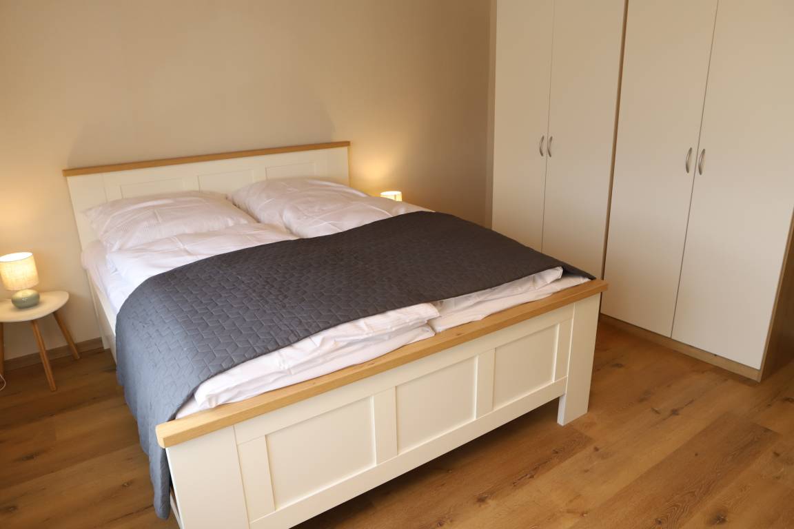 300 m² Ferienhaus ∙ 7 Schlafzimmer ∙ 20 Gäste – Bild 24