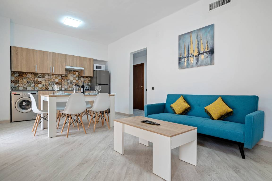 90 M² Appartement ∙ 3 Chambres ∙ 6 Personnes - Cambrils