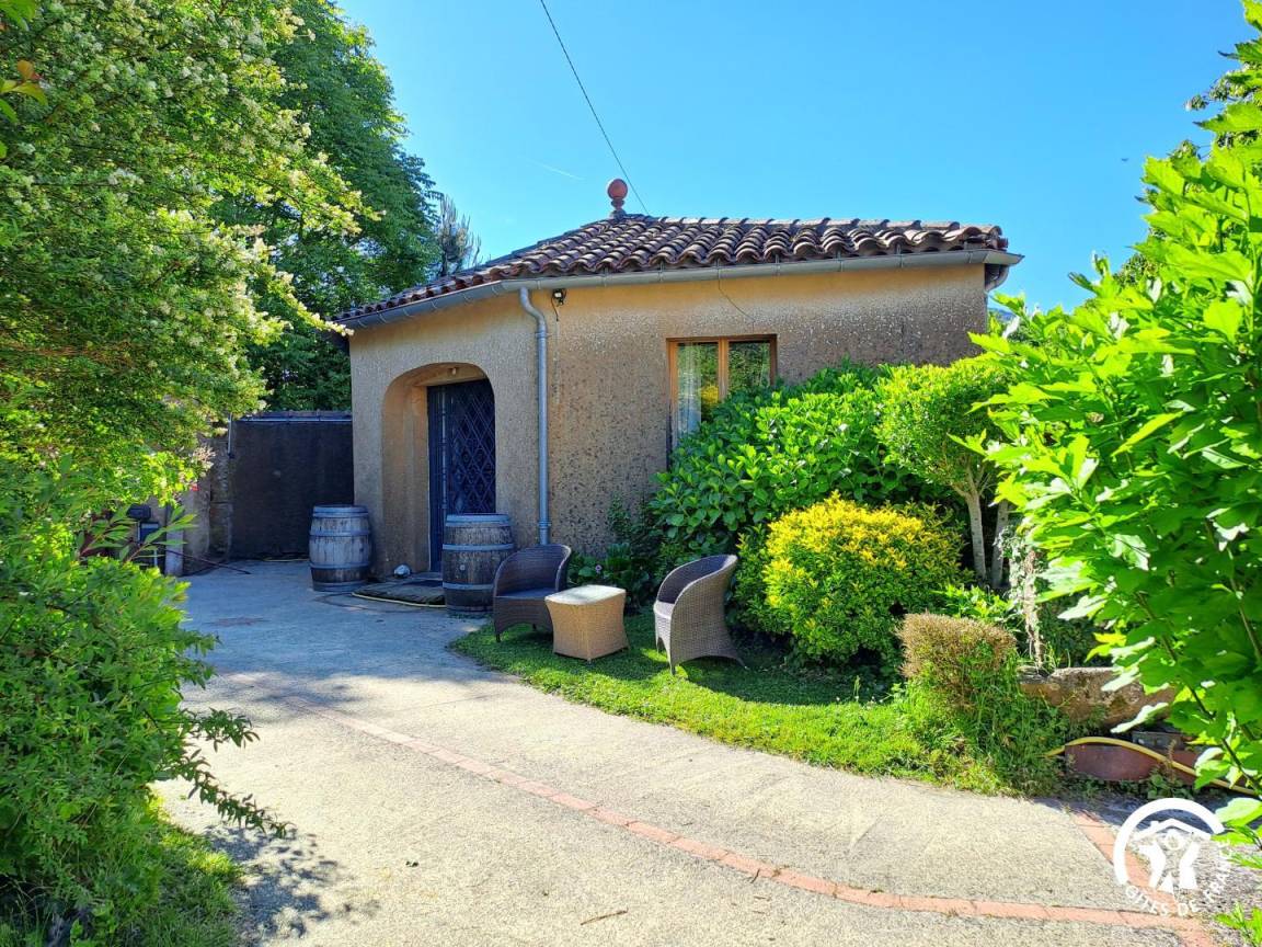 35 m&sup2; G&icirc;te 1 Schlafzimmer 2 G&auml;ste