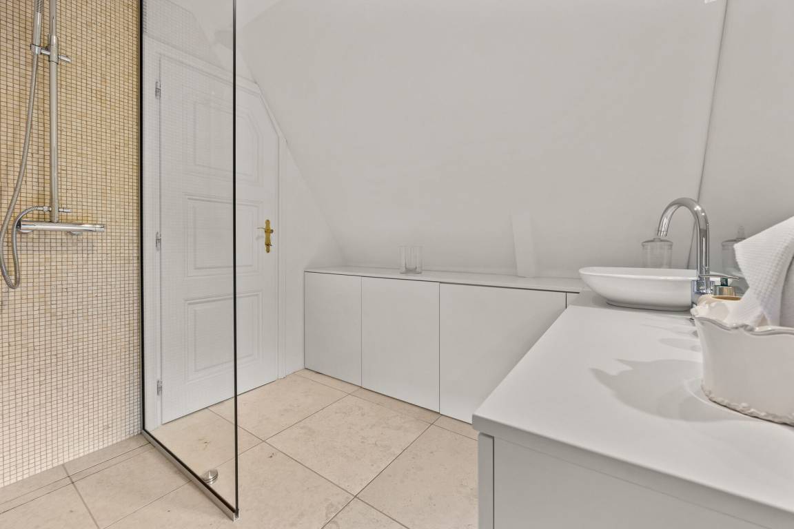 145 m² Ferienwohnung ∙ 2 Schlafzimmer ∙ 4 Gäste – Bild 40
