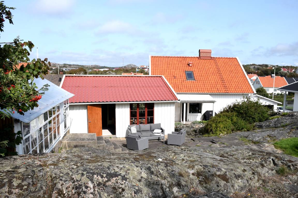 175 M² House ∙ 5 Bedrooms ∙ 9 Guests - Skärhamn