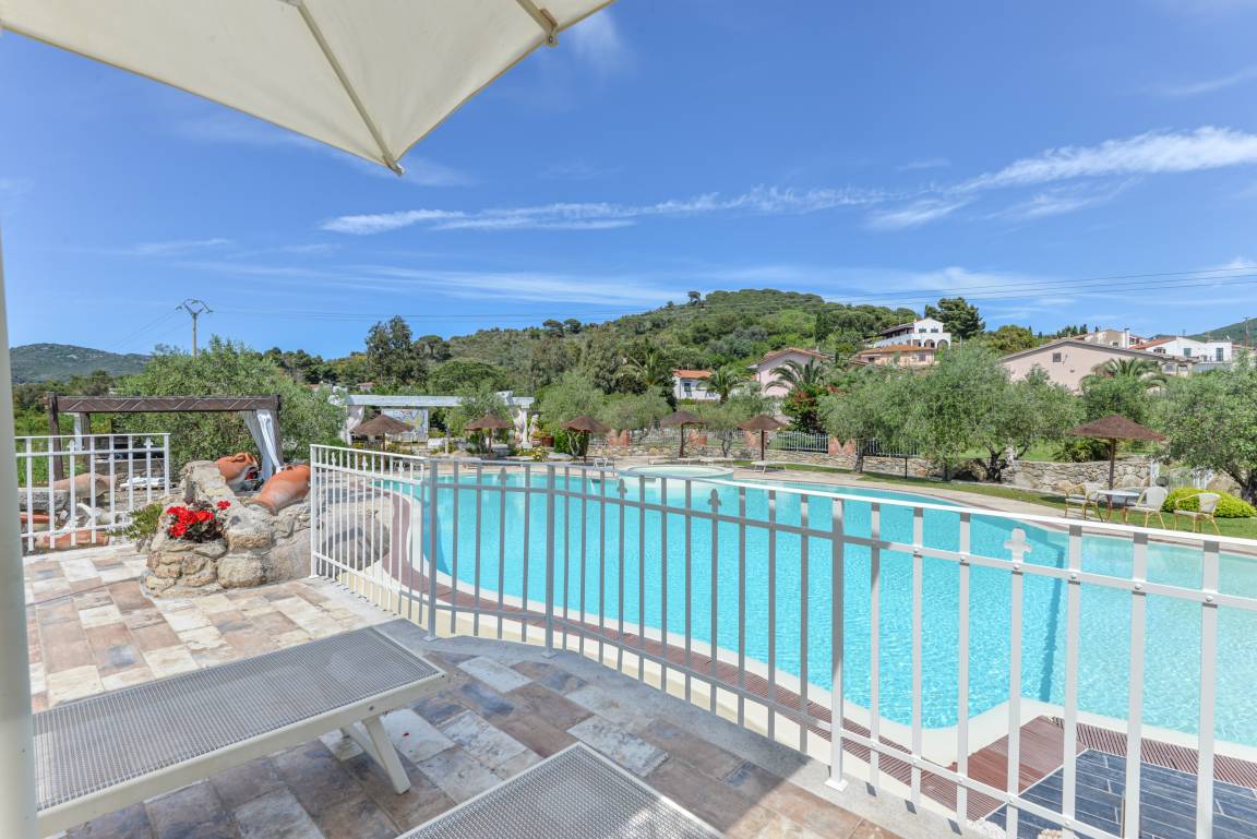 55 M² Apartamento ∙ 2 Habitaciones ∙ 6 Huéspedes - Marciana Marina