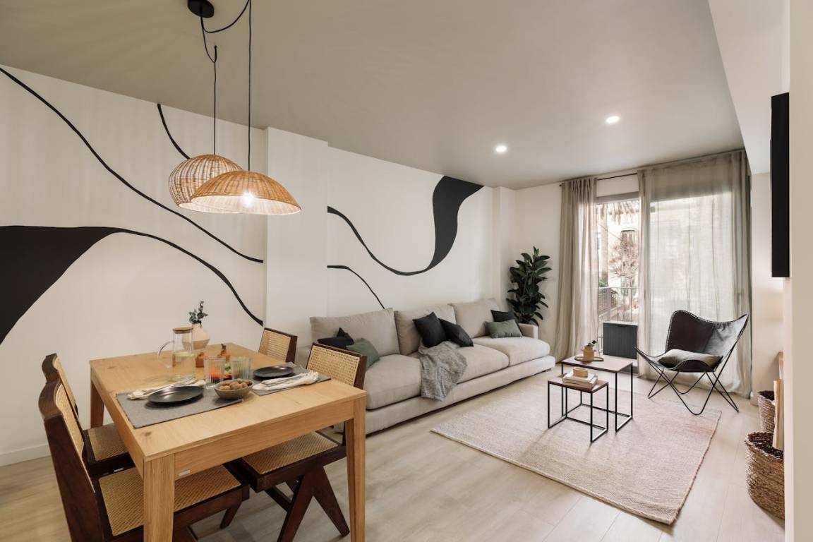88 M² Apartamento ∙ 2 Habitaciones ∙ 4 Huéspedes - Sant Cugat del Vallès