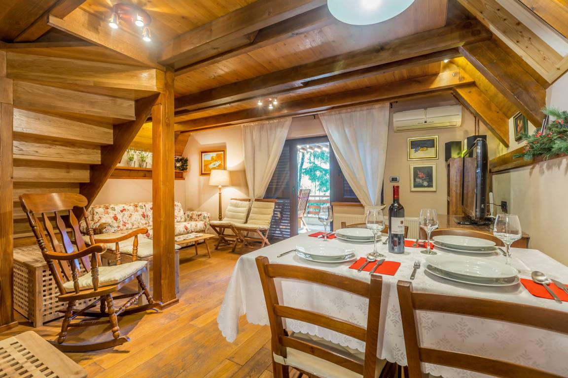 110 M² Huis ∙ 2 Slaapkamers ∙ 4 Gasten - Dramalj