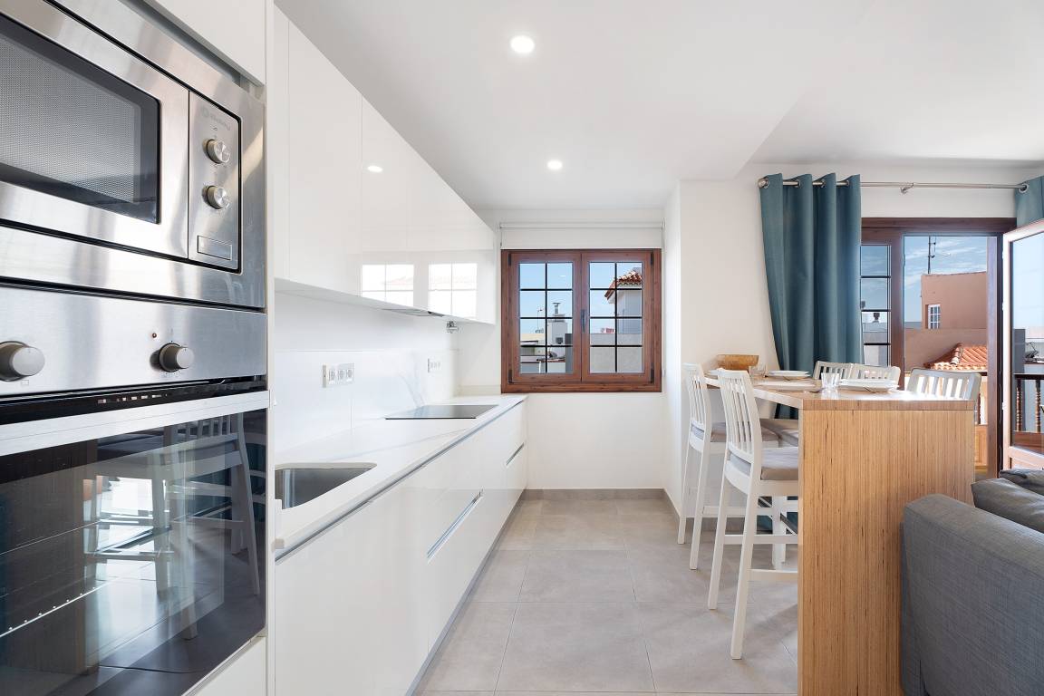 90 M² Apartamento ∙ 3 Habitaciones ∙ 5 Huéspedes - Candelaria, España