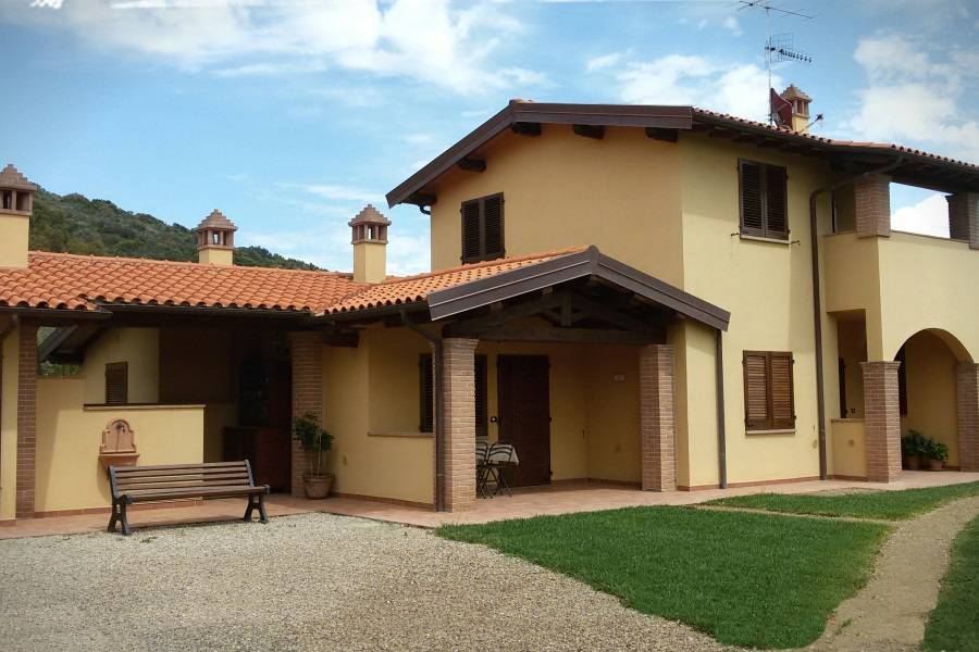 45 M² Boerderij ∙ 2 Slaapkamers ∙ 5 Gasten - Castiglione della Pescaia