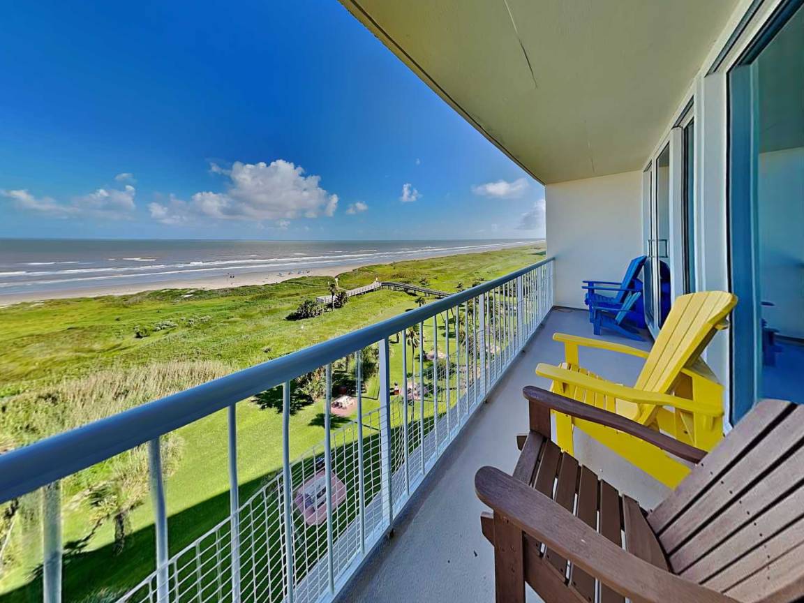 133 M² Condo ∙ 3 Bedrooms ∙ 10 Guests - Public Beach, Galveston