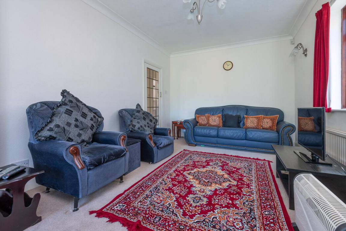 156 M² Bungalow ∙ 2 Schlafzimmer ∙ 4 Gäste - London