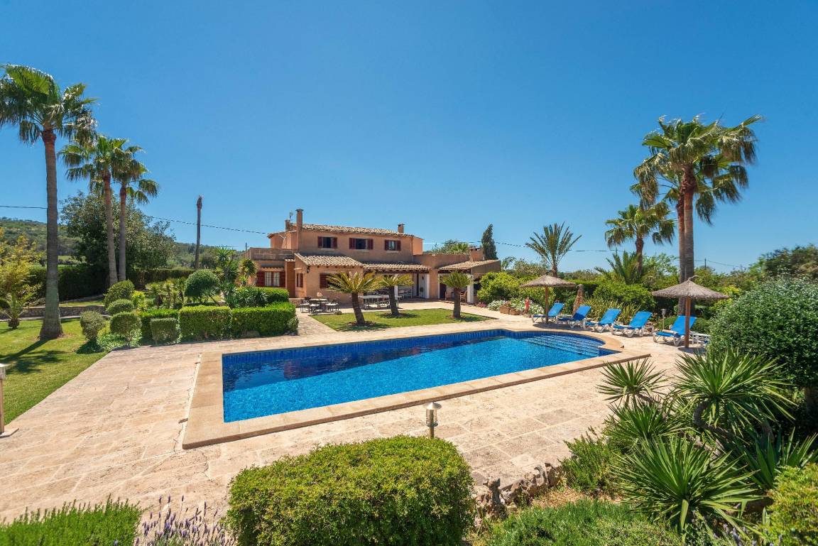 Hauptansicht vom Ferienhaus: Charmante Finca, toller Aussenbereich, Privatpool