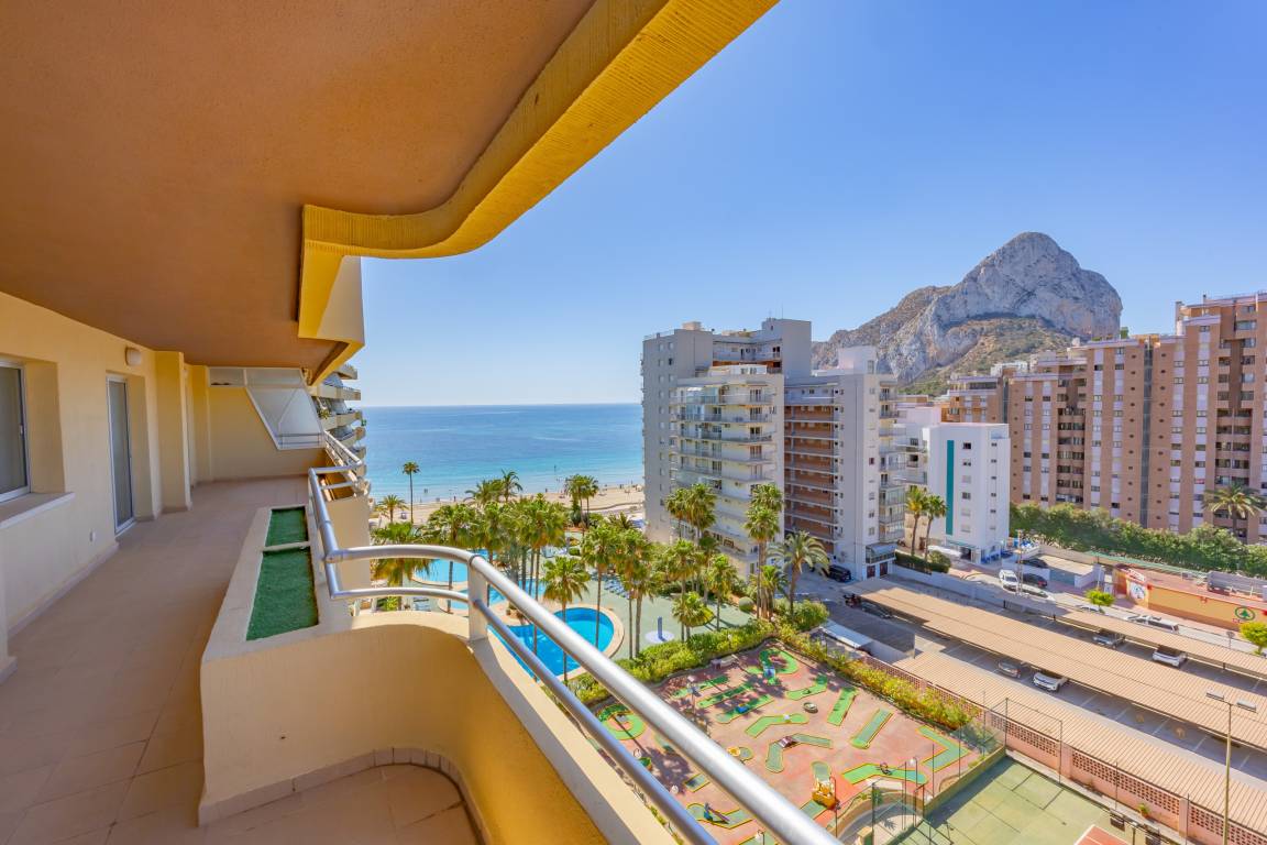 150 M² Appartement ∙ 3 Chambres ∙ 6 Personnes - Calp