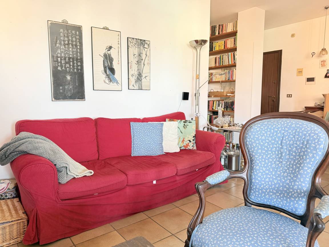 100 M² Huoneisto ∙ 3 Makuuhuonetta ∙ 6 Vierasta - Senigallia