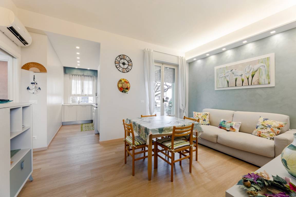 60 M² Apartamento ∙ 2 Quartos ∙ 4 Hóspedes - Ancona
