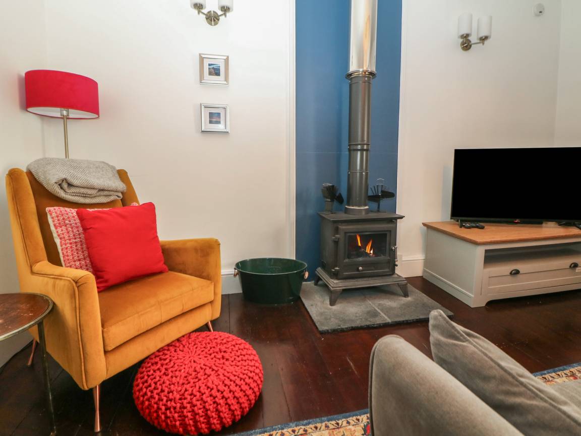Cottage ∙ 2 Bedrooms ∙ 4 Guests - Buxton