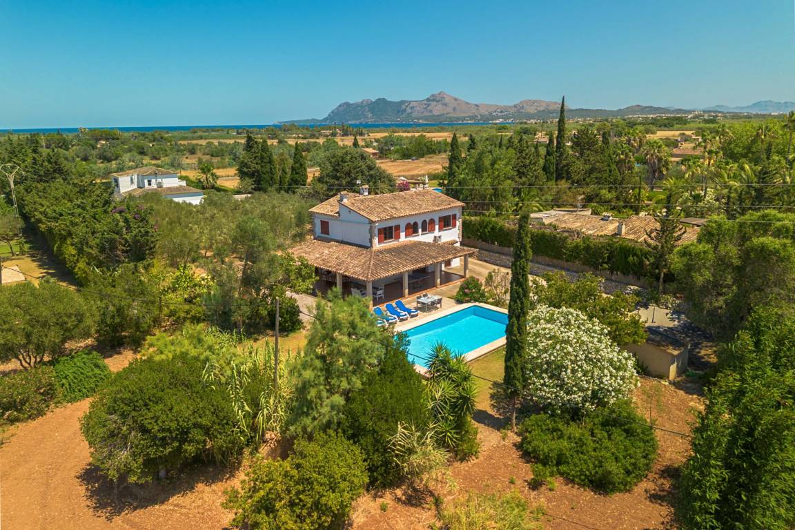 160 M² Villa ∙ 2 Bedrooms ∙ 4 Guests - Port de Pollença