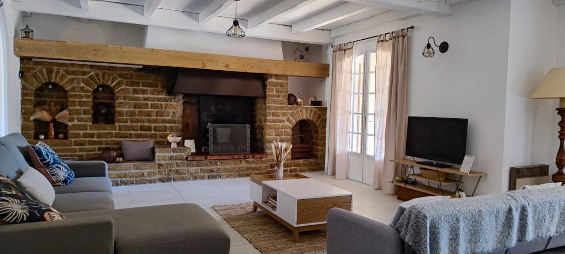 190 m² Gîte ∙ 4 Schlafzimmer ∙ 9 Gäste – Bild 2
