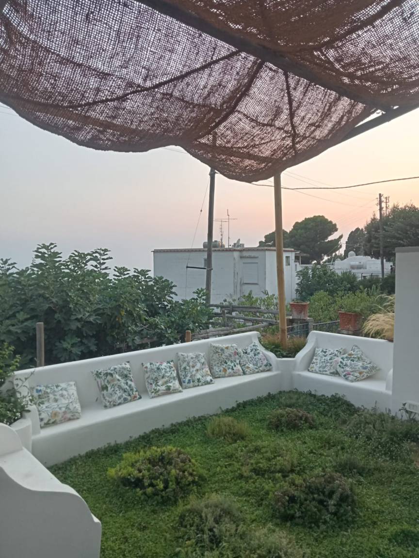 Casa Familiare con Giardino e Patio Privato