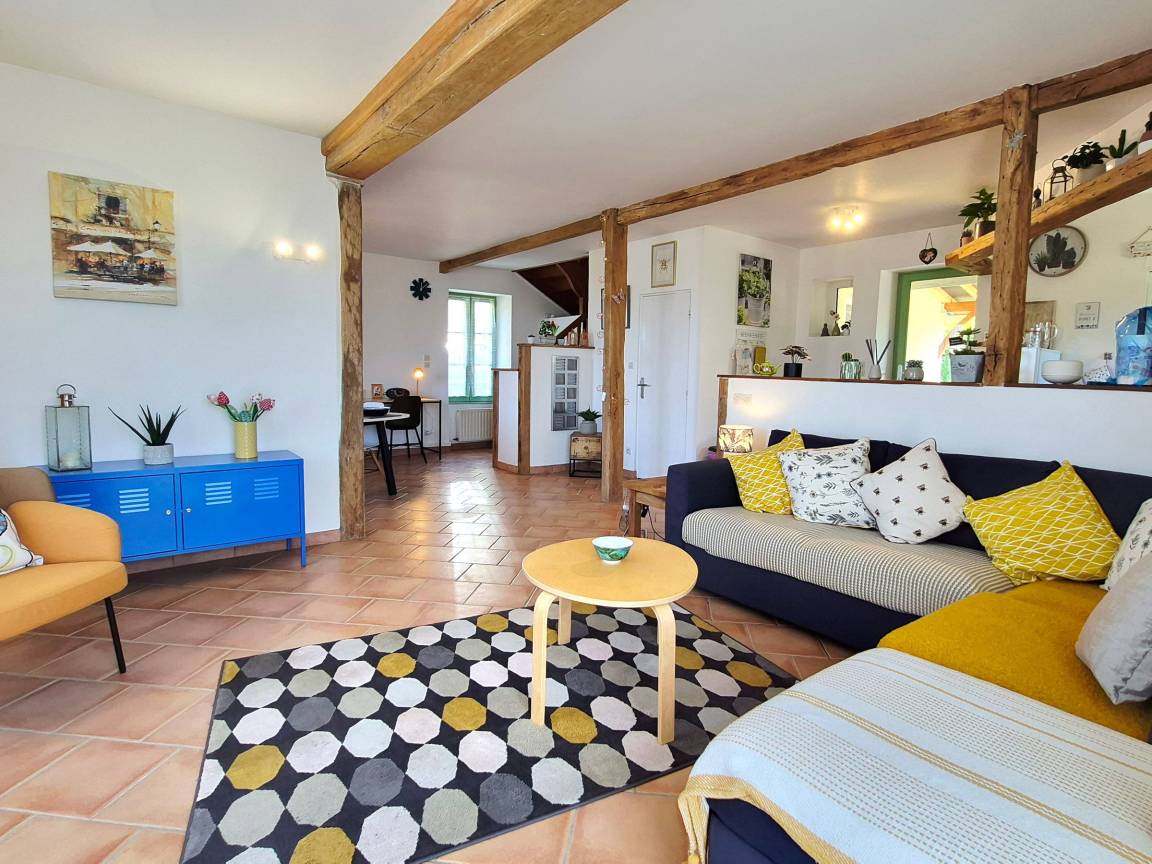 100 M² Cottage ∙ 2 Slaapkamers ∙ 4 Gasten - Corbigny