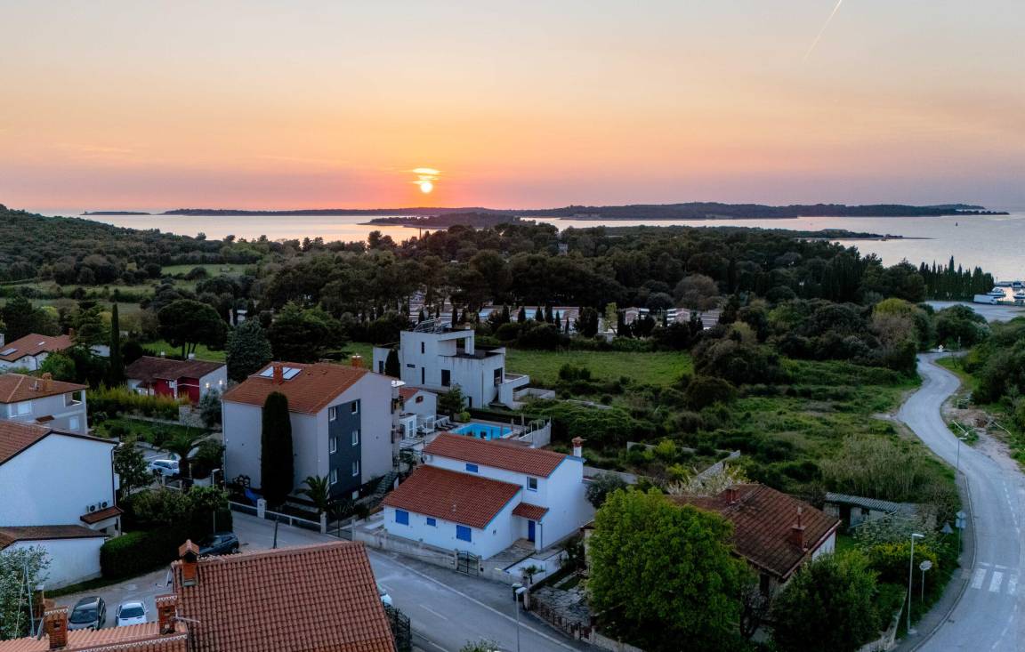 180 M² Casa Vacanza ∙ 4 Camere Da Letto ∙ 8 Ospiti - Pola