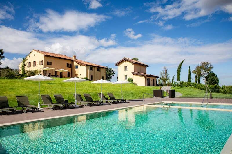 Villa Vacanza ∙ 5 Camere Da Letto ∙ 10 Ospiti - Castel San Pietro Terme