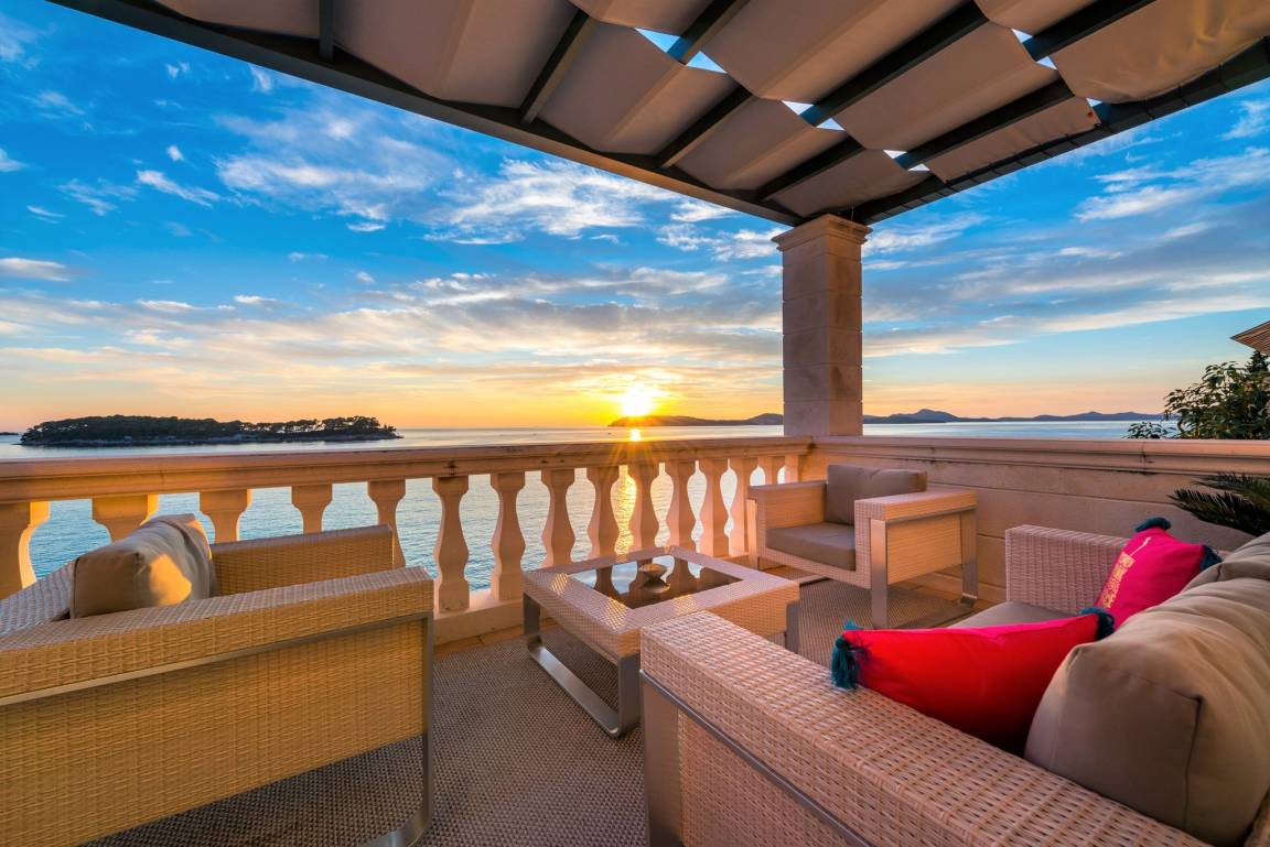 Villa ∙ 5 Bedrooms ∙ 10 Guests - Dubrovnik