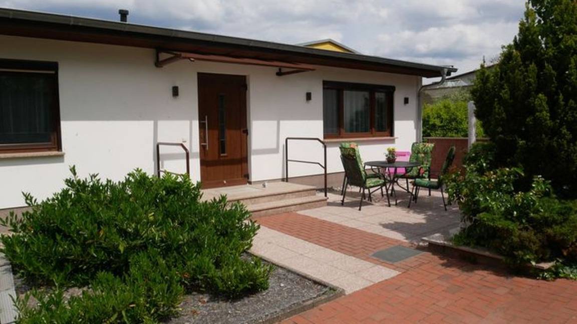80 M² Ferienwohnung ∙ 1 Schlafzimmer ∙ 4 Gäste - Ückeritz
