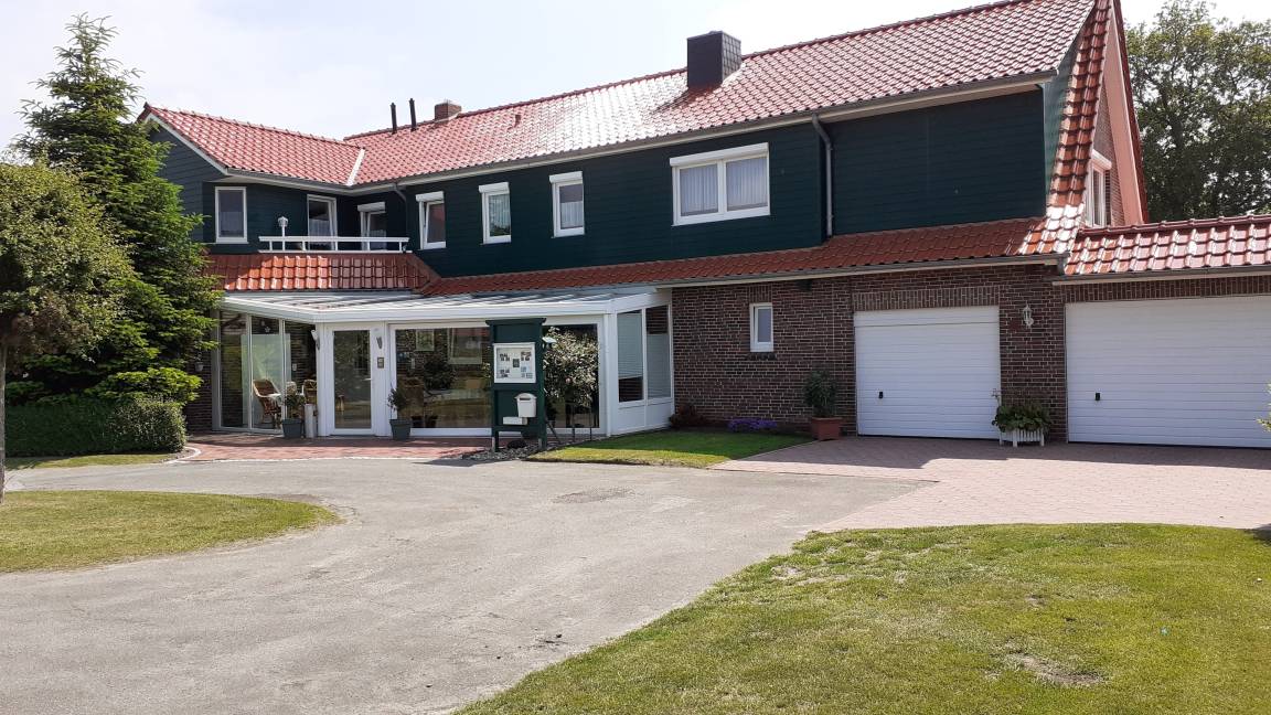 80 m&sup2; Ferienwohnung 2 Schlafzimmer 4 G&auml;ste