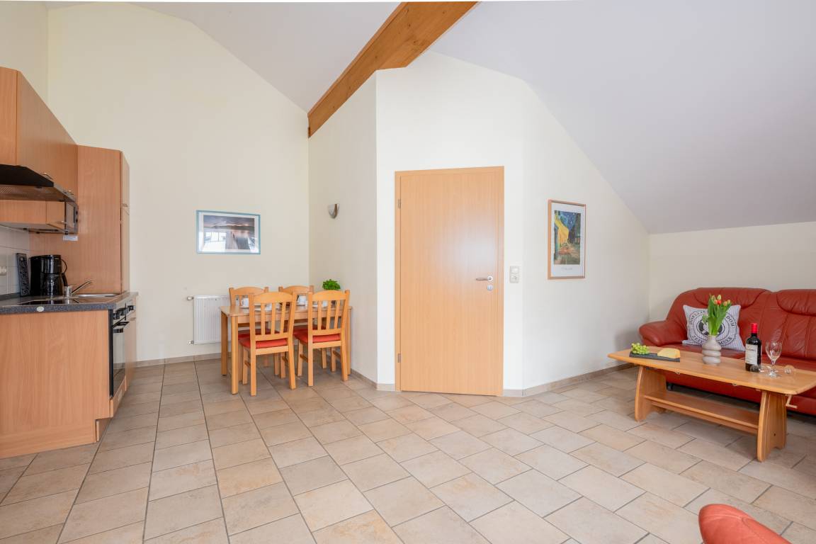 62 m² Ferienwohnung ∙ 2 Schlafzimmer ∙ 4 Gäste – Bild 2
