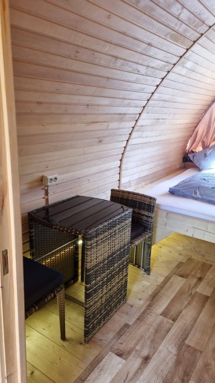 Ungewöhnliche Unterkunft ∙ 1 Schlafzimmer ∙ 2 Gäste – Bild 4