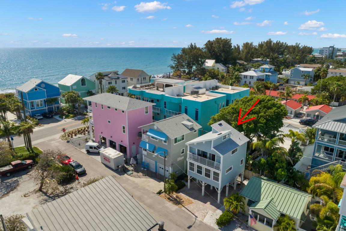 94 M² House ∙ 2 Bedrooms ∙ 8 Guests - Treasure Island, FL