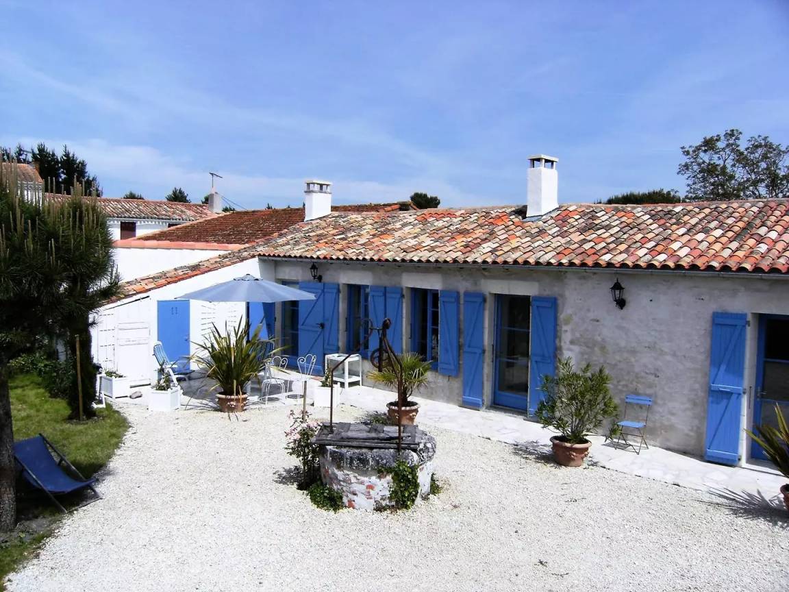 72 M² Huis ∙ 2 Slaapkamers ∙ 4 Gasten - Ronce-les-Bains