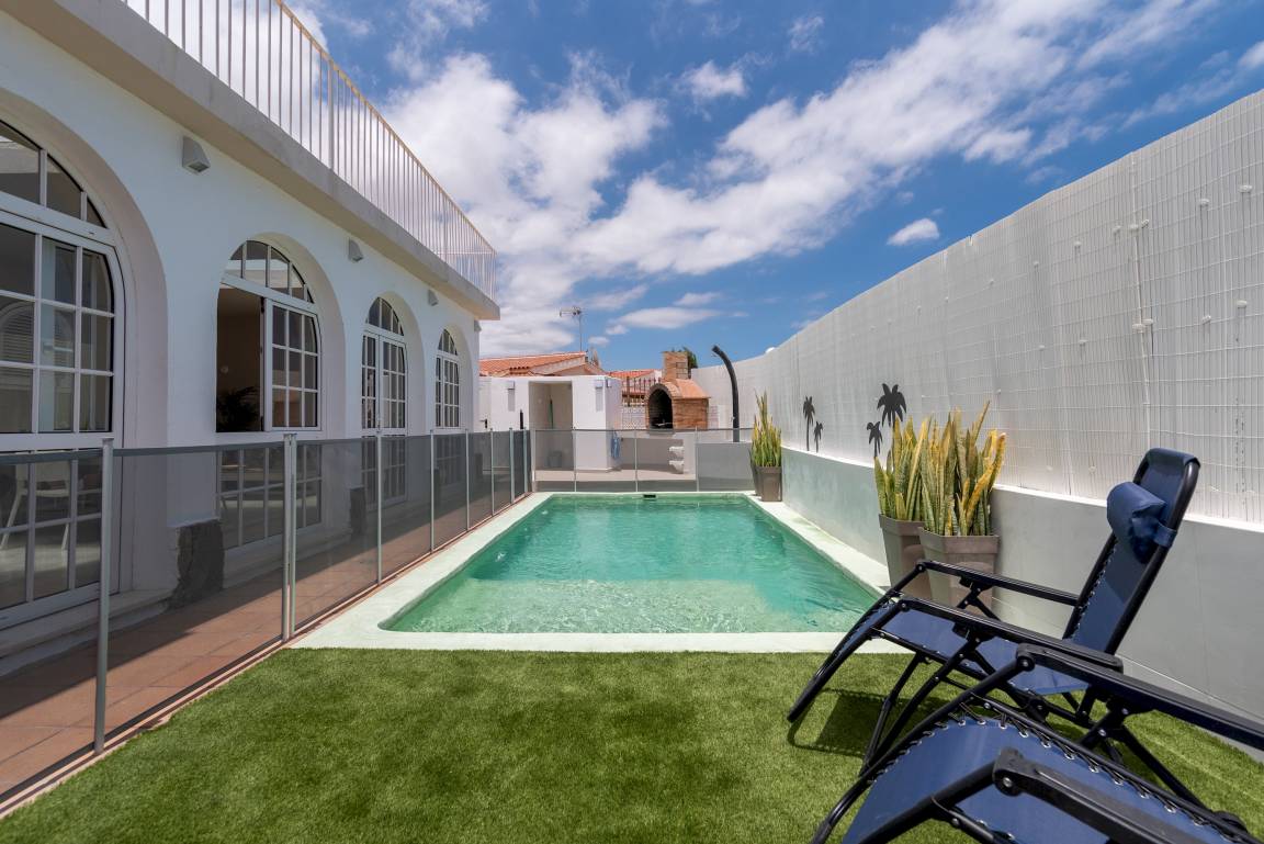 220 M² Chalet ∙ 4 Schlafzimmer ∙ 8 Gäste - Maspalomas