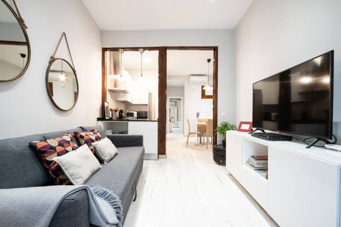65 M² Apartment ∙ 1 Bedroom ∙ 3 Guests - Madrid