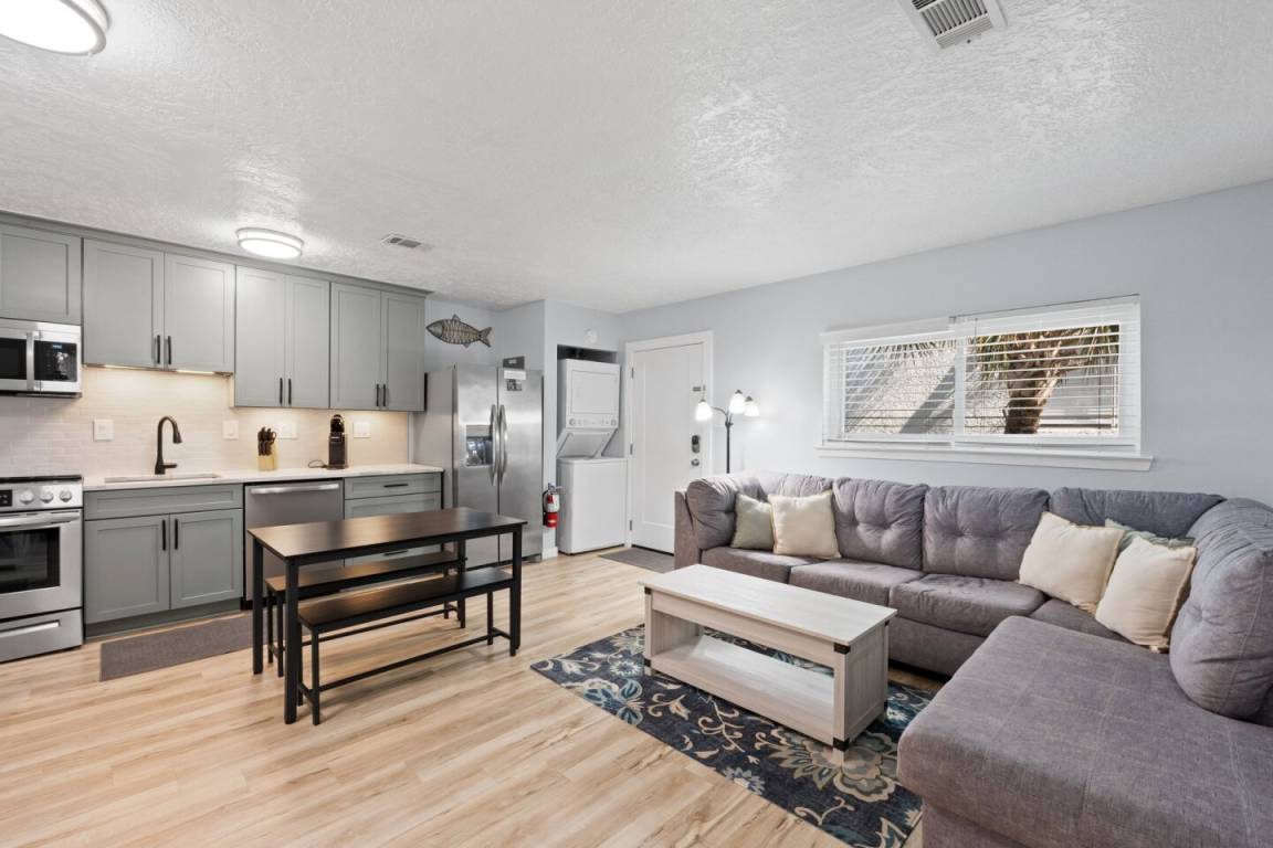 79 M² Condo ∙ 2 Bedrooms ∙ 6 Guests - Fort Walton Beach, FL