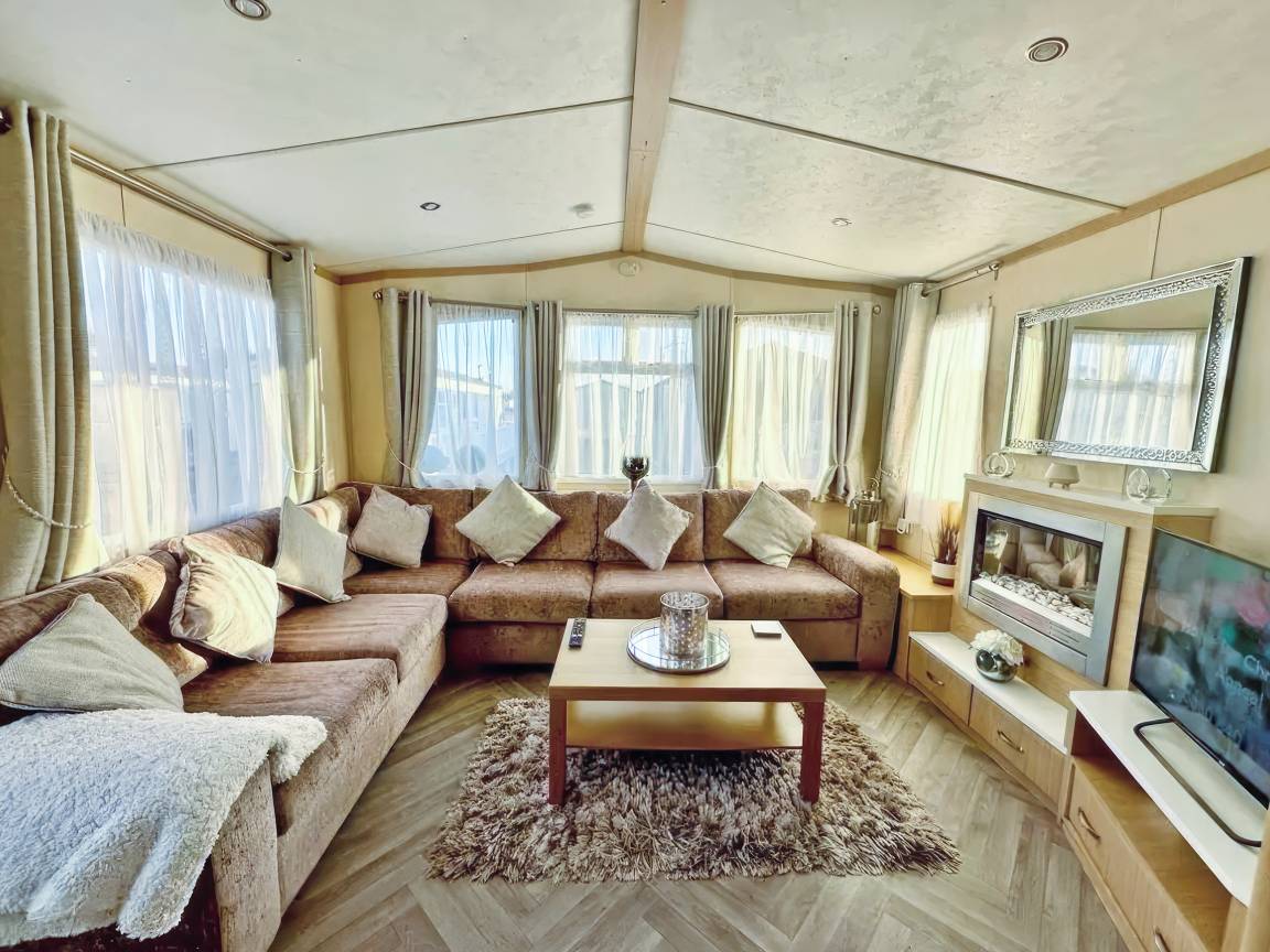 Cottage ∙ 3 Bedrooms ∙ 8 Guests - Towyn