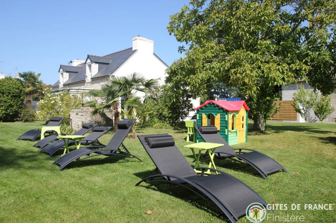 147 m&sup2; G&icirc;te 4 Schlafzimmer 8 G&auml;ste