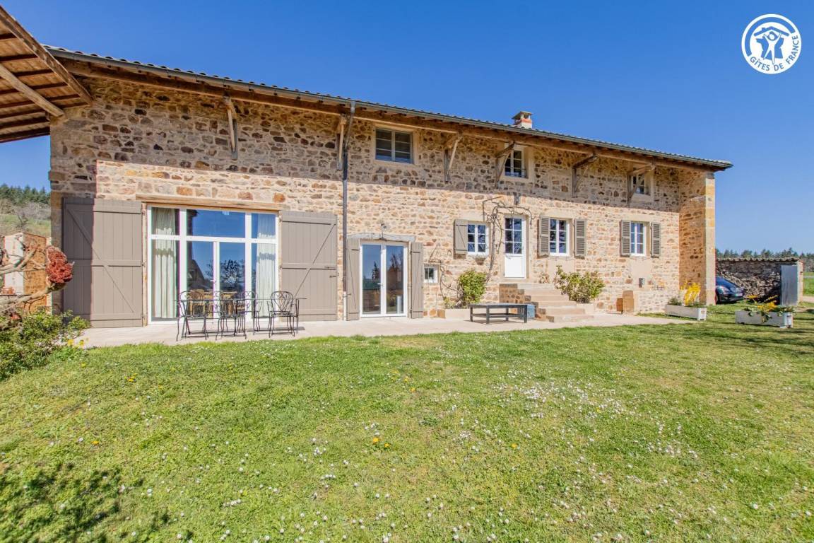 169 m&sup2; G&icirc;te 4 Schlafzimmer 10 G&auml;ste