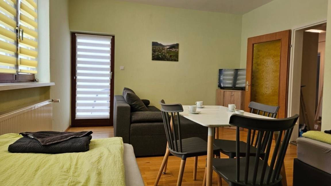 90 m² Ferienwohnung ∙ 2 Schlafzimmer ∙ 6 Gäste – Bild 20