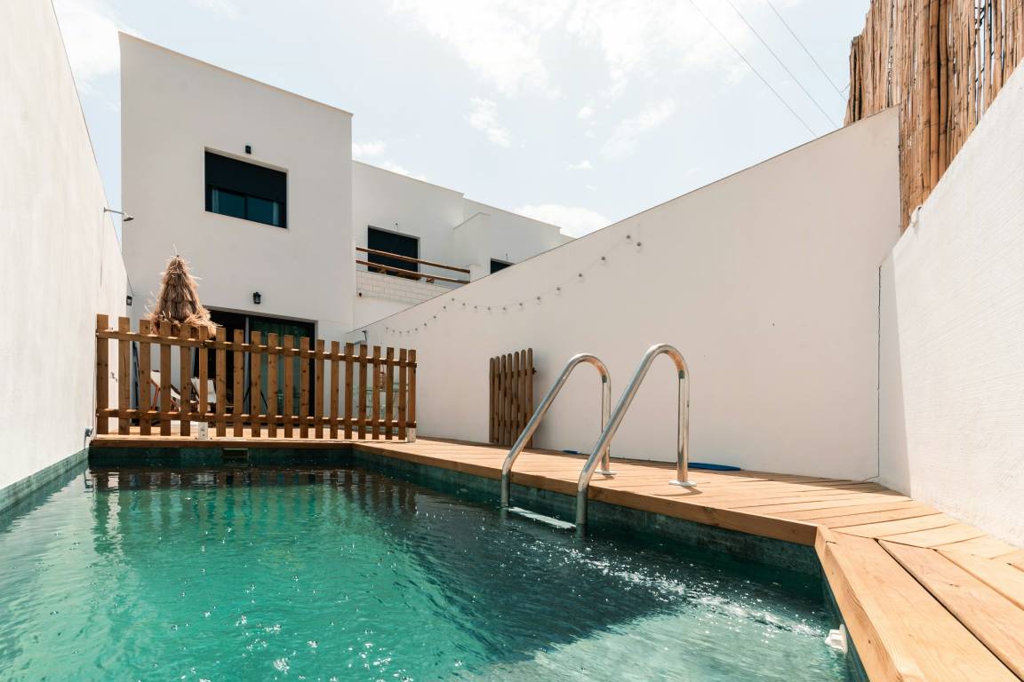 80 M² Casa ∙ 3 Habitaciones ∙ 6 Huéspedes - Luque
