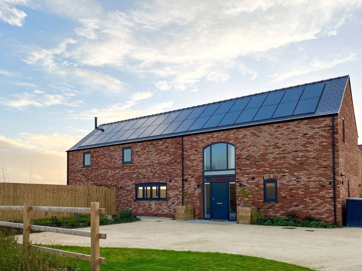 Cottage ∙ 5 Bedrooms ∙ 10 Guests - Lincoln