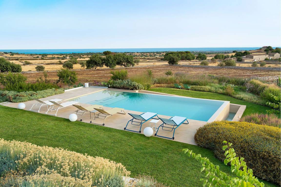 Villa ∙ 4 Bedrooms ∙ 8 Guests - Scicli