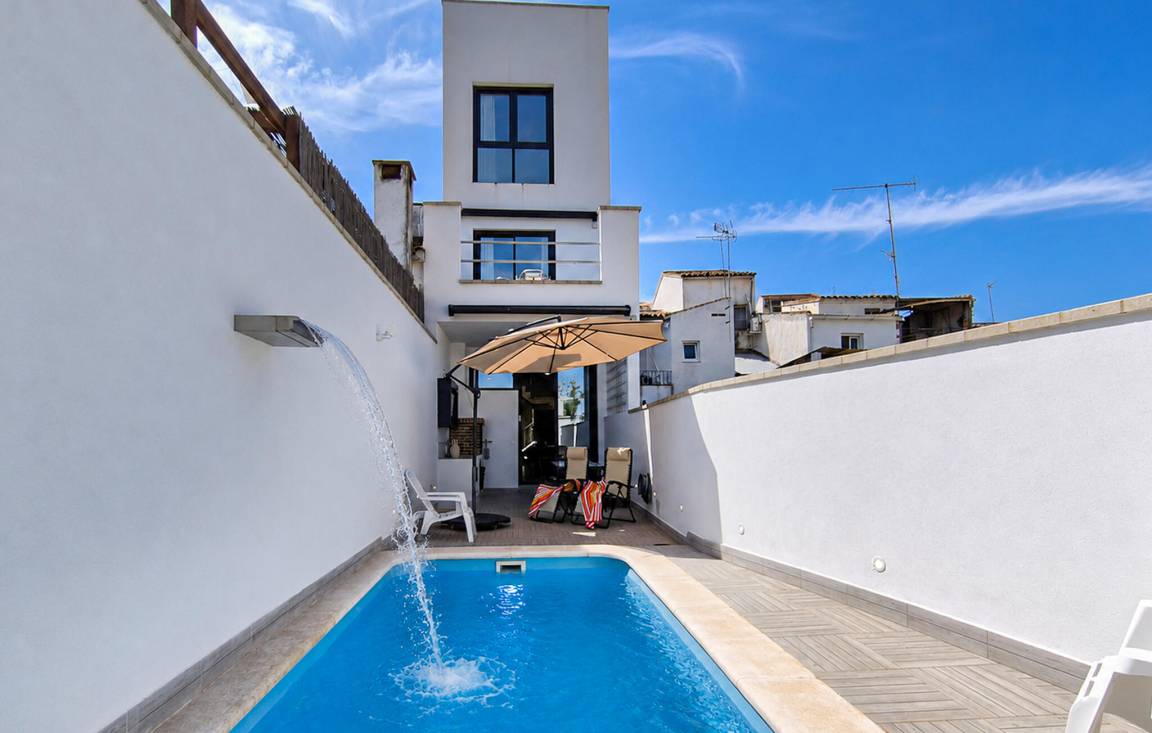 120 M² Maisonnette ∙ 4 Slaapkamers ∙ 8 Gasten - Cuevas de San Marcos