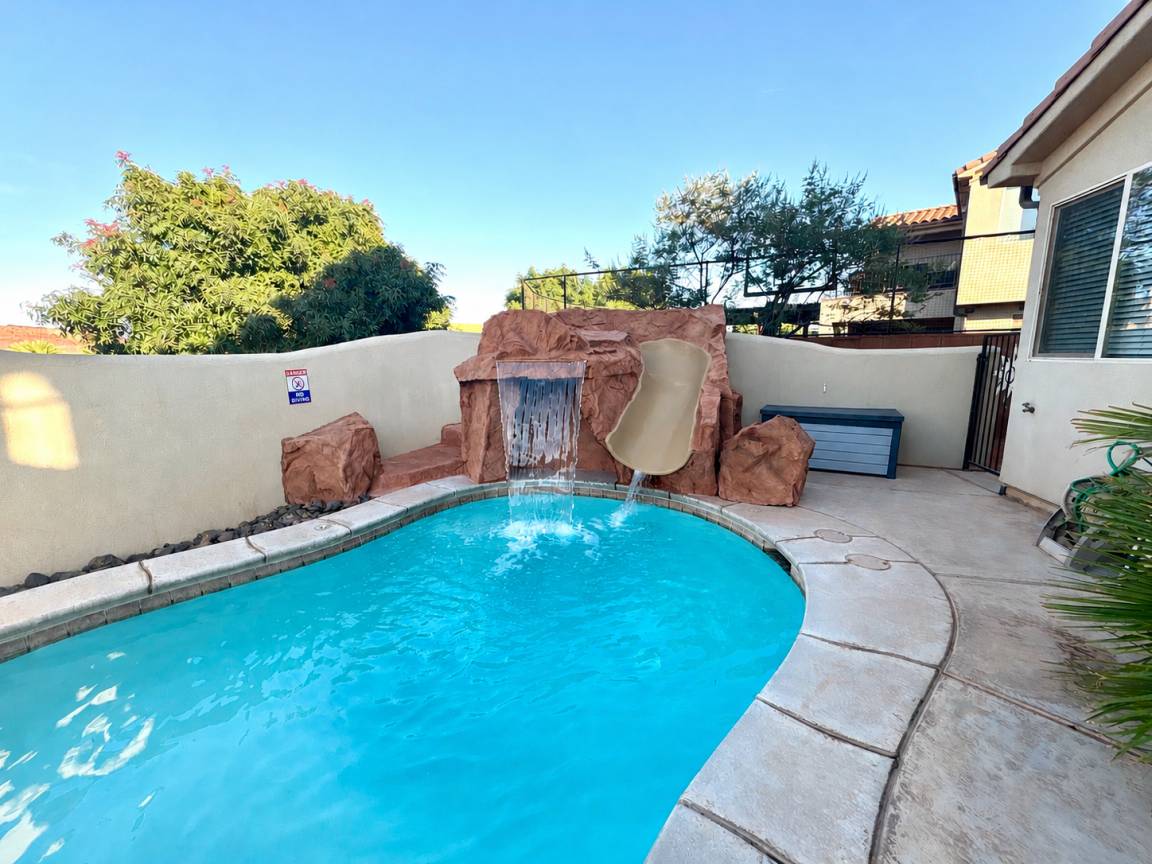 Maison De Vacances ∙ 6 Chambres ∙ 28 Personnes - Utah